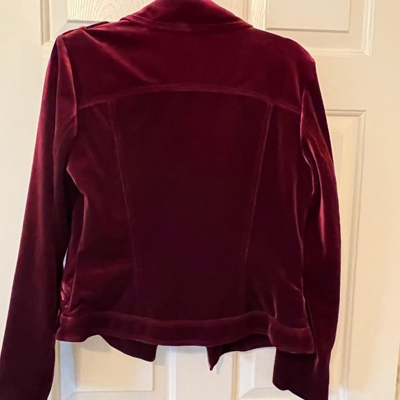 Jacket - Picture 2 of 3